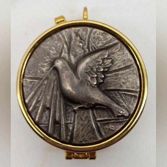 Pyx Holy Communion Brass Pewter Peace Dove - Picture 13 of 13